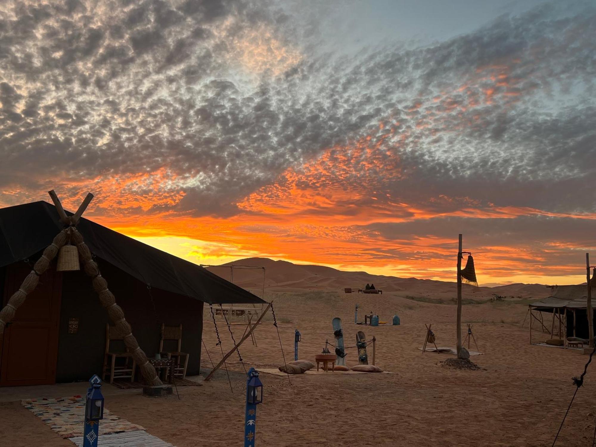 Pueblo Touareg - Private Tents 메르주가 외부 사진