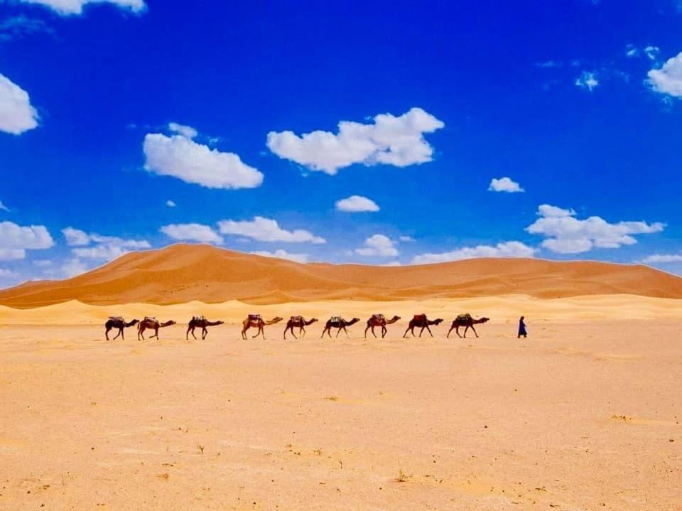 Pueblo Touareg - Private Tents 메르주가 외부 사진